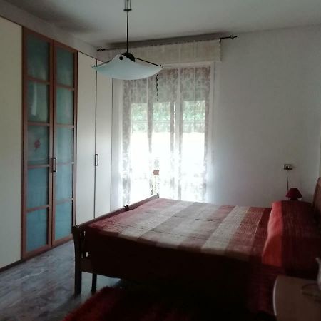 La Via Per Milano Hotel Vigevano Bagian luar foto