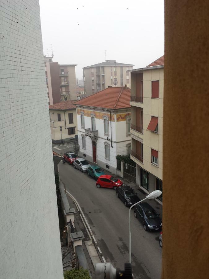 La Via Per Milano Hotel Vigevano Bagian luar foto