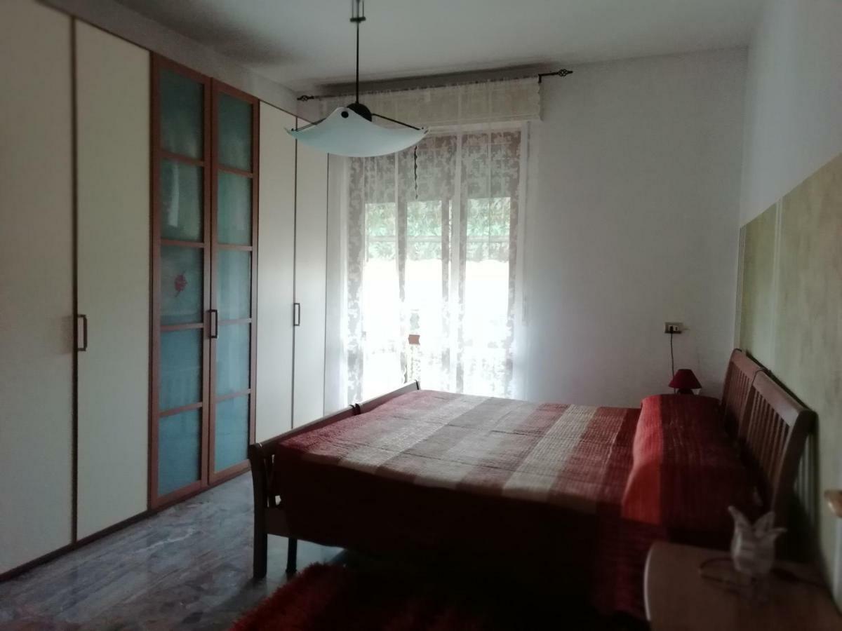 La Via Per Milano Hotel Vigevano Bagian luar foto